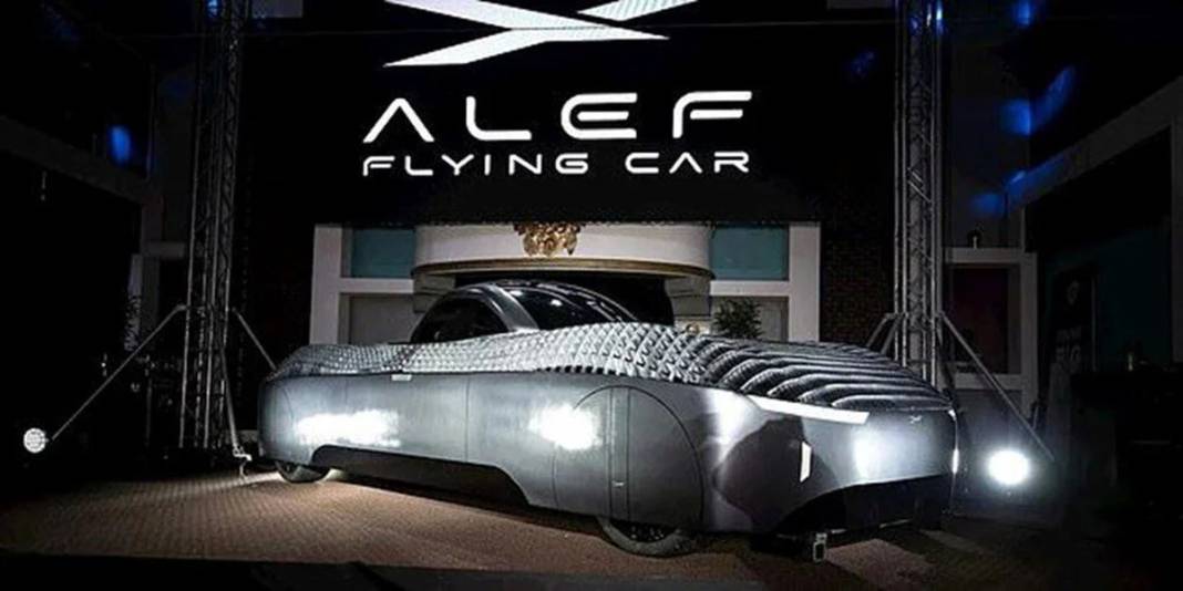 Uçan otomobile yasal izin çıktı! Yakında gökyüzünde, fiyatı ise dudak uçuklattı 1